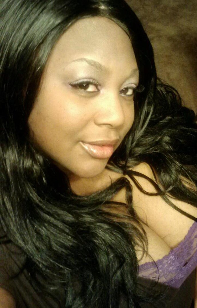 Shankeleia Roberson's album, Profile Pictures