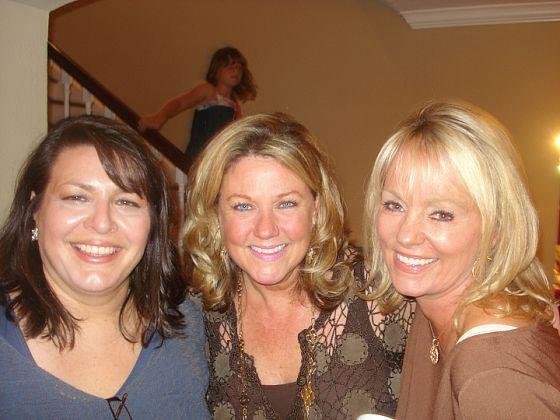 Mandy Hennen's album, Profile Pictures