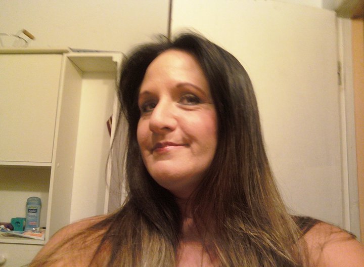 Sherry Cogburn's album, Profile Pictures