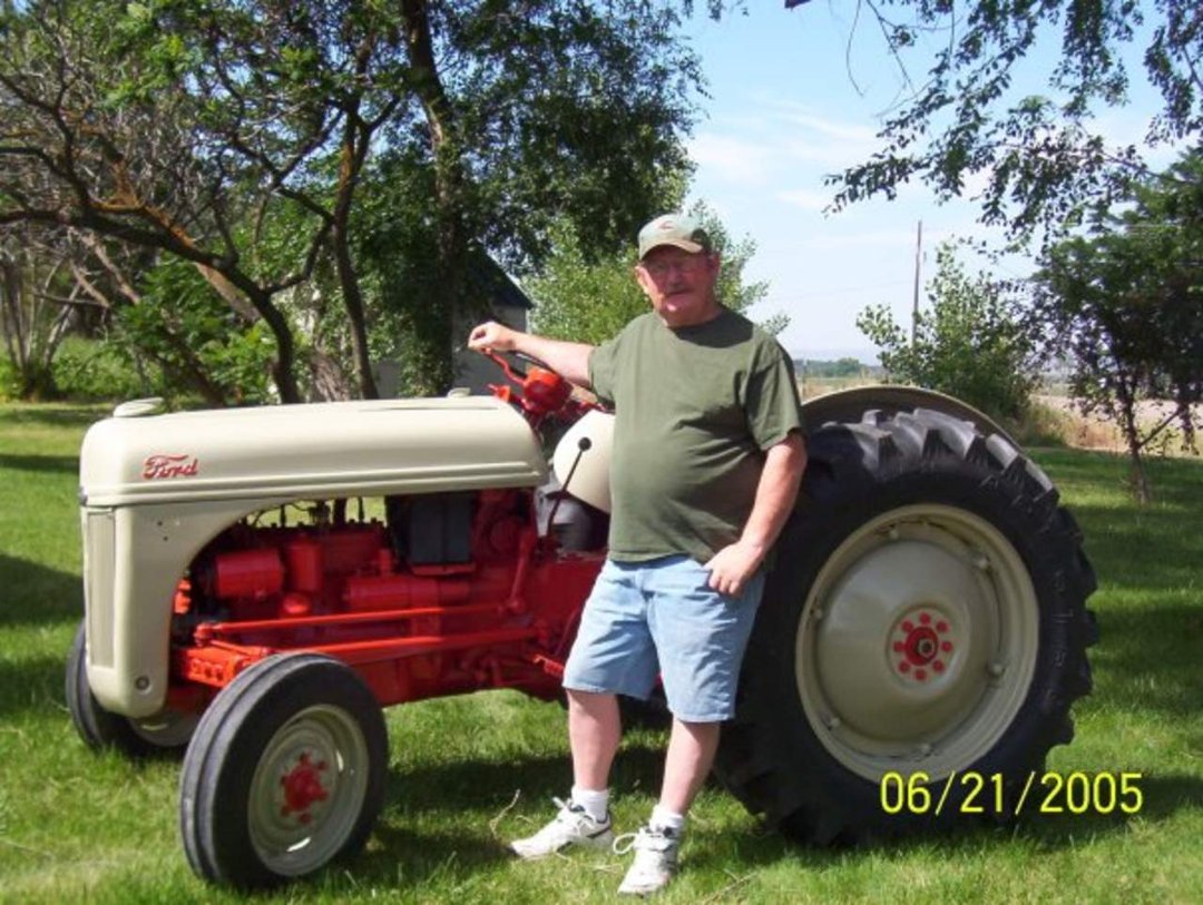 Doug Deines' album, Profile Pictures