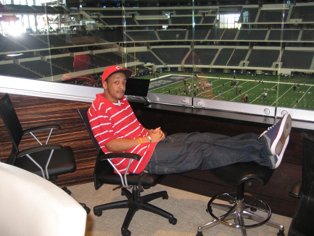 Craig Coggins' album, Profile Pictures