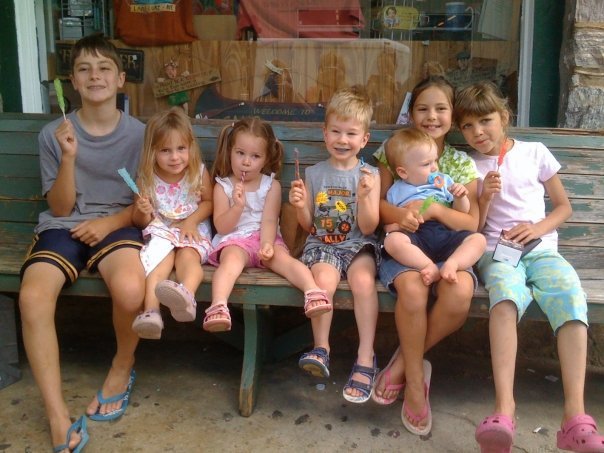 Anna Hyder's album, family