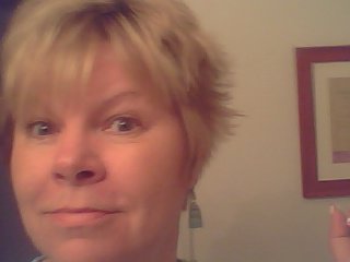 Robin Bucks' album, Profile Pictures