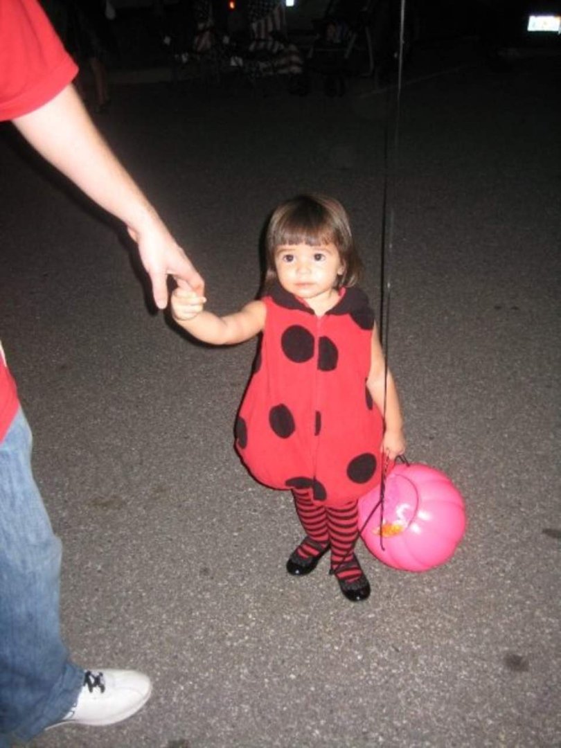 Suzanne Flores' album, Halloween 2009