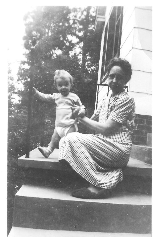 Grace Benefield's album, My Old Pictures