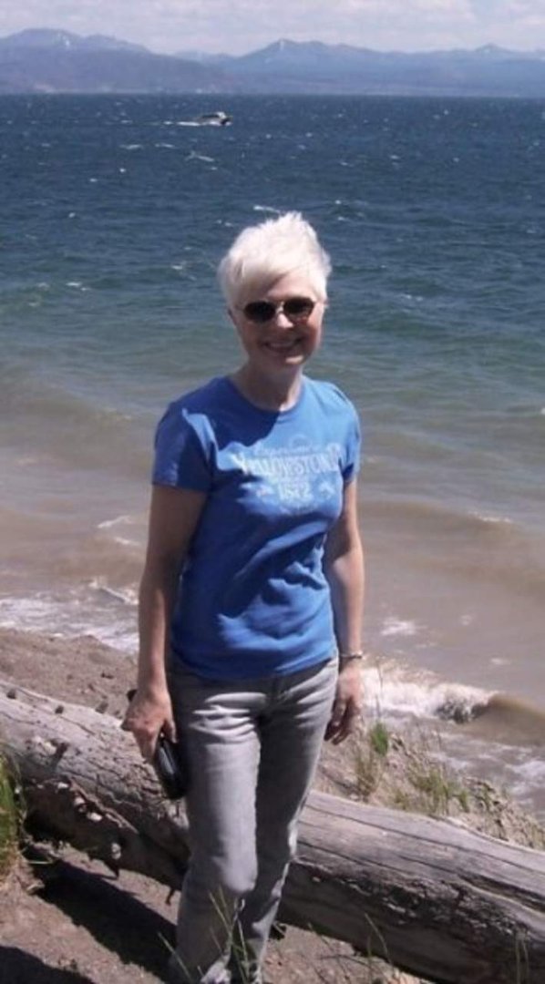 Diana Justice's album, Profile Pictures