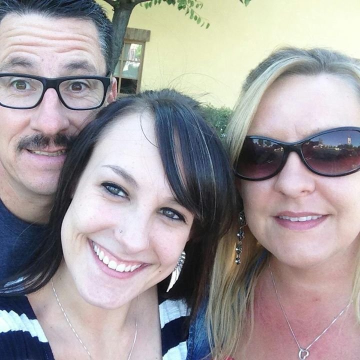 Crystal Durocher's album, Profile Pictures