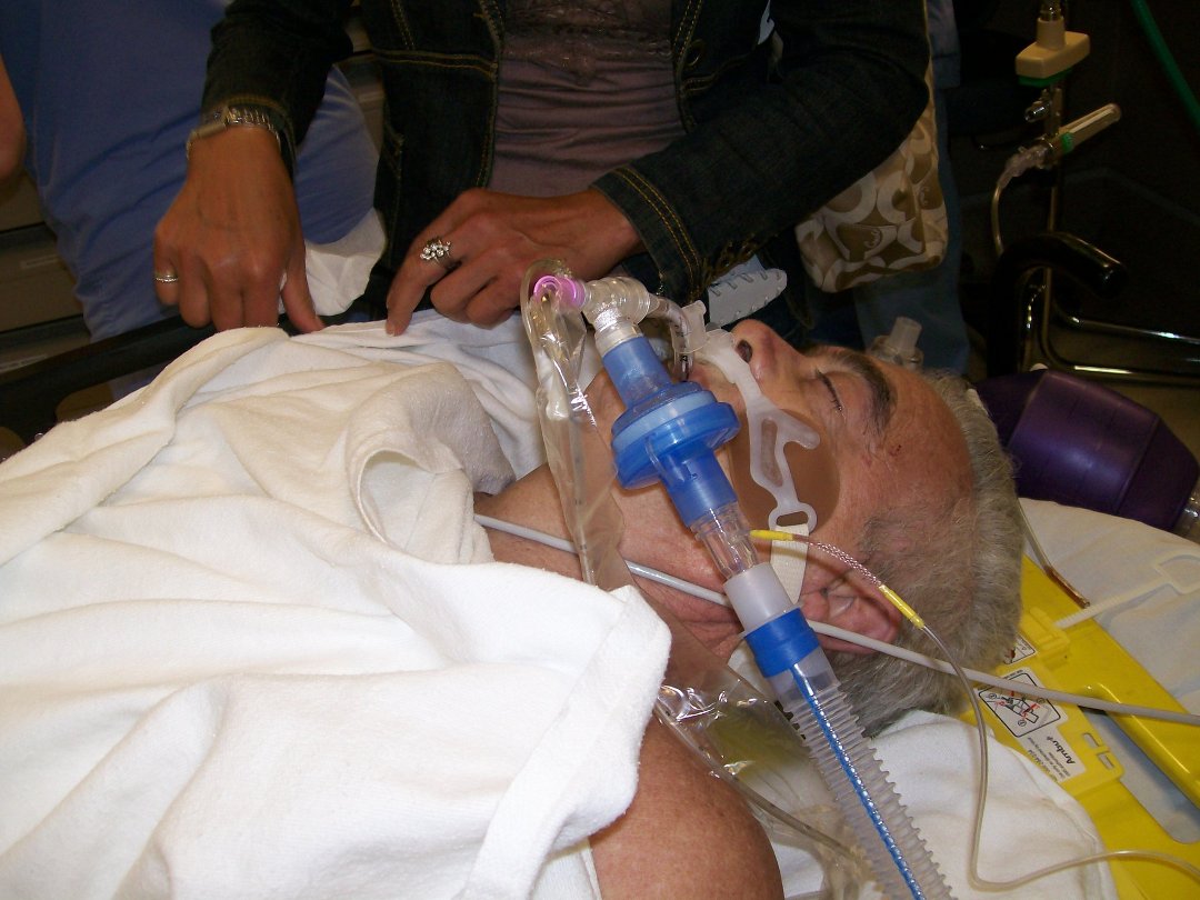 Michael Cavaiani's album, Hospital