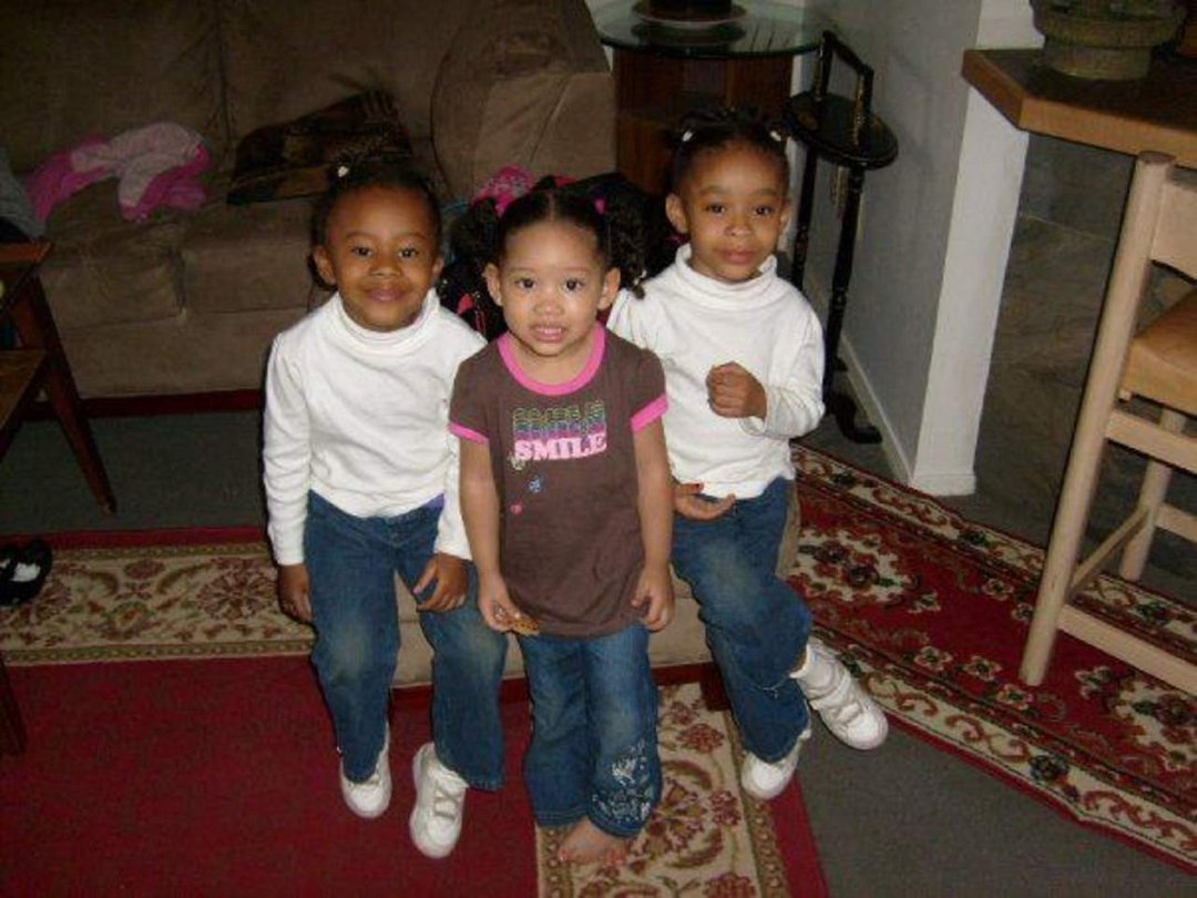 Phyllis Kemp's album, neices n nephew and great