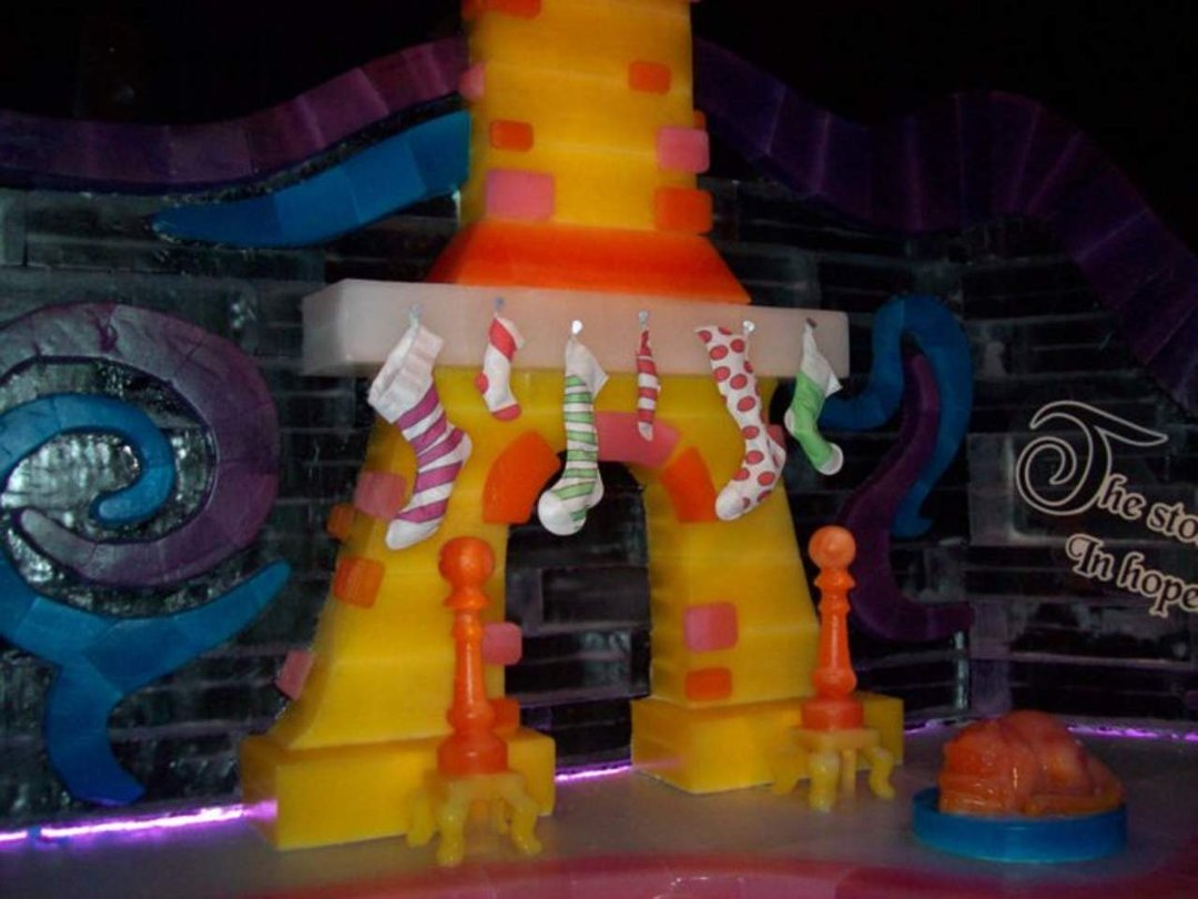 Fay Holmes' album, December 14, 2010