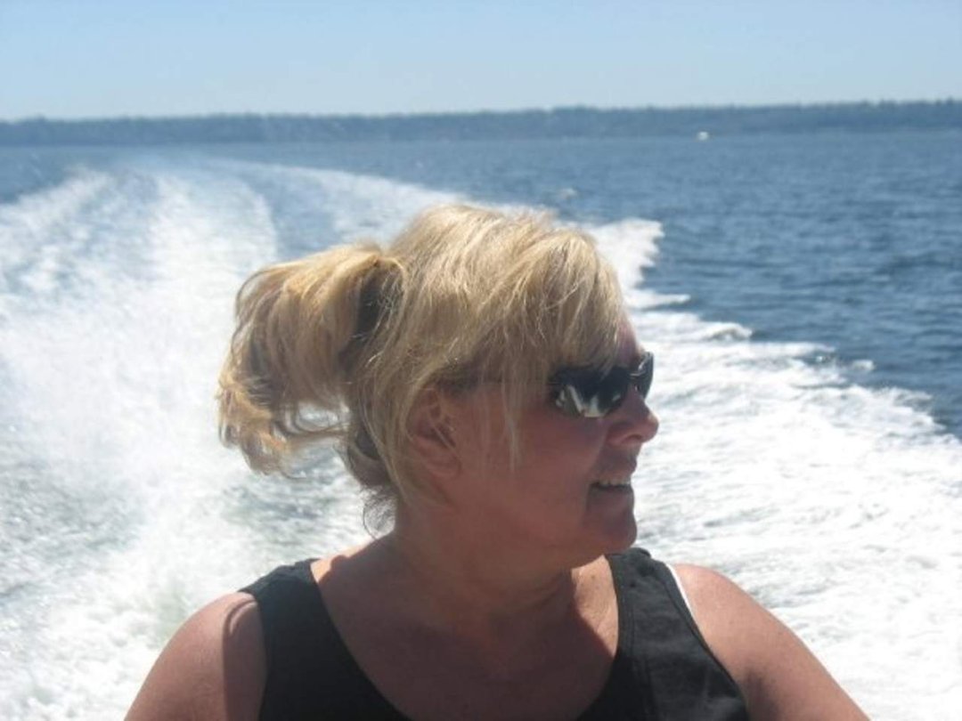 Sue Wylie's album, Profile Pictures