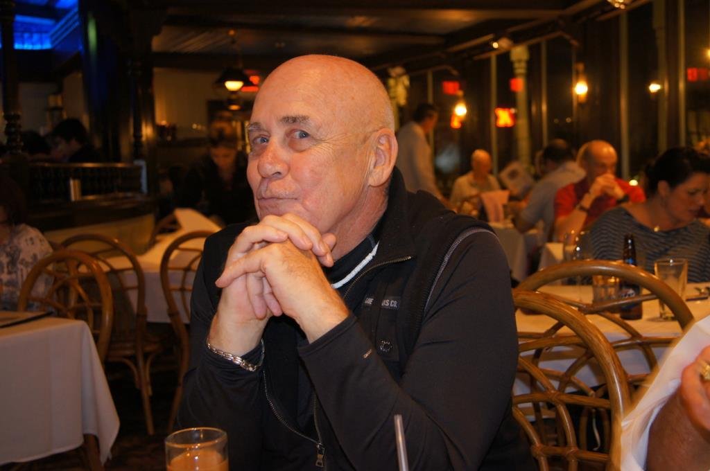 Robert Torres' album, Profile Pictures