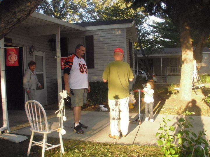 Ellen Helfrich's album, Grandsons