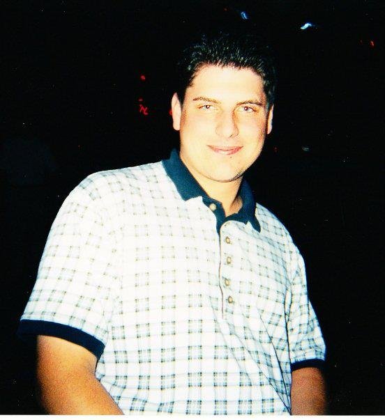 Brian Thompson's album, Profile Pictures