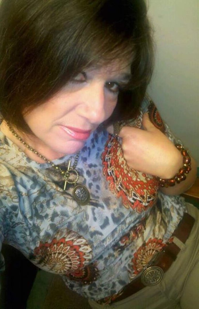 Beth weiand's album, Profile Pictures