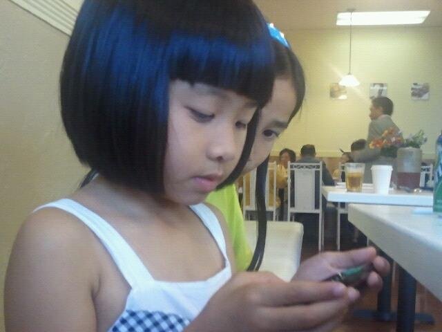 Roy Hwang's album, Mobile Uploads