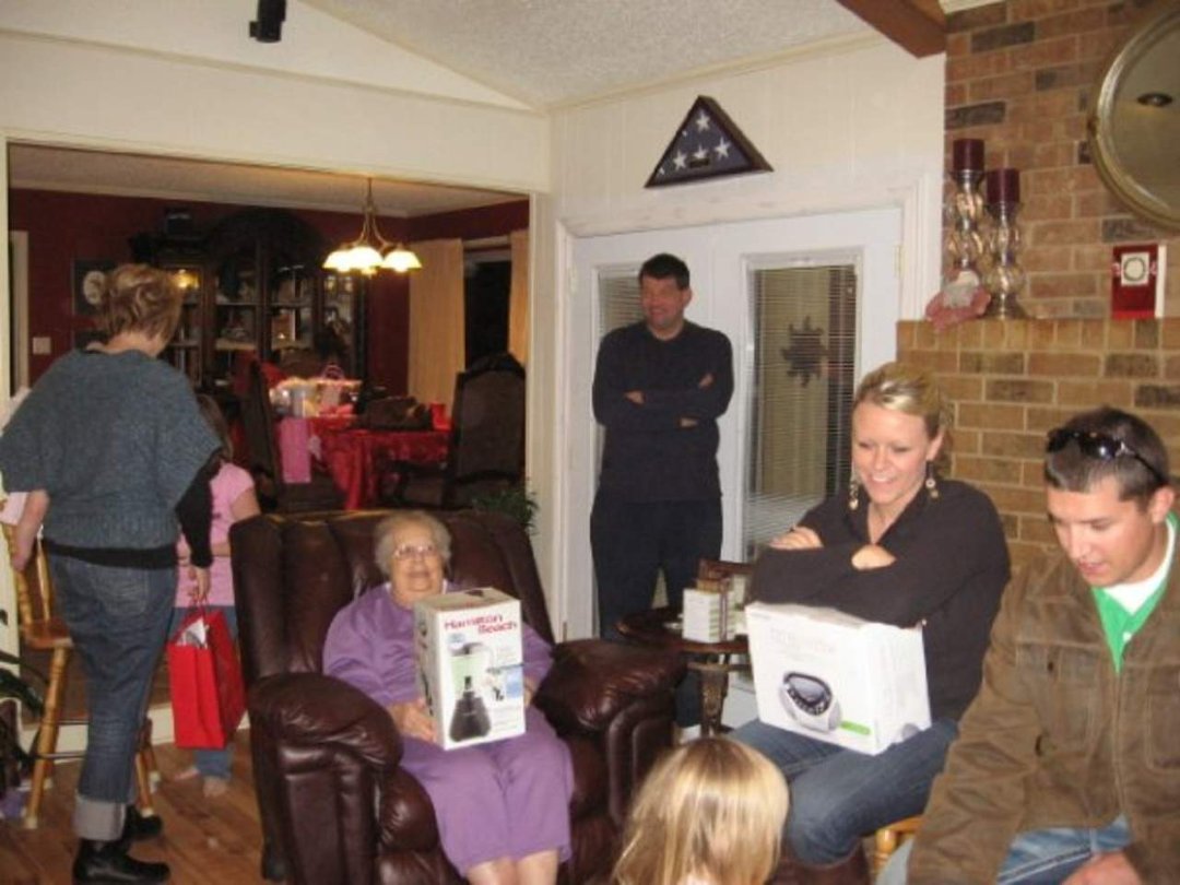 Debi White's album, Cousins Christmas 2009