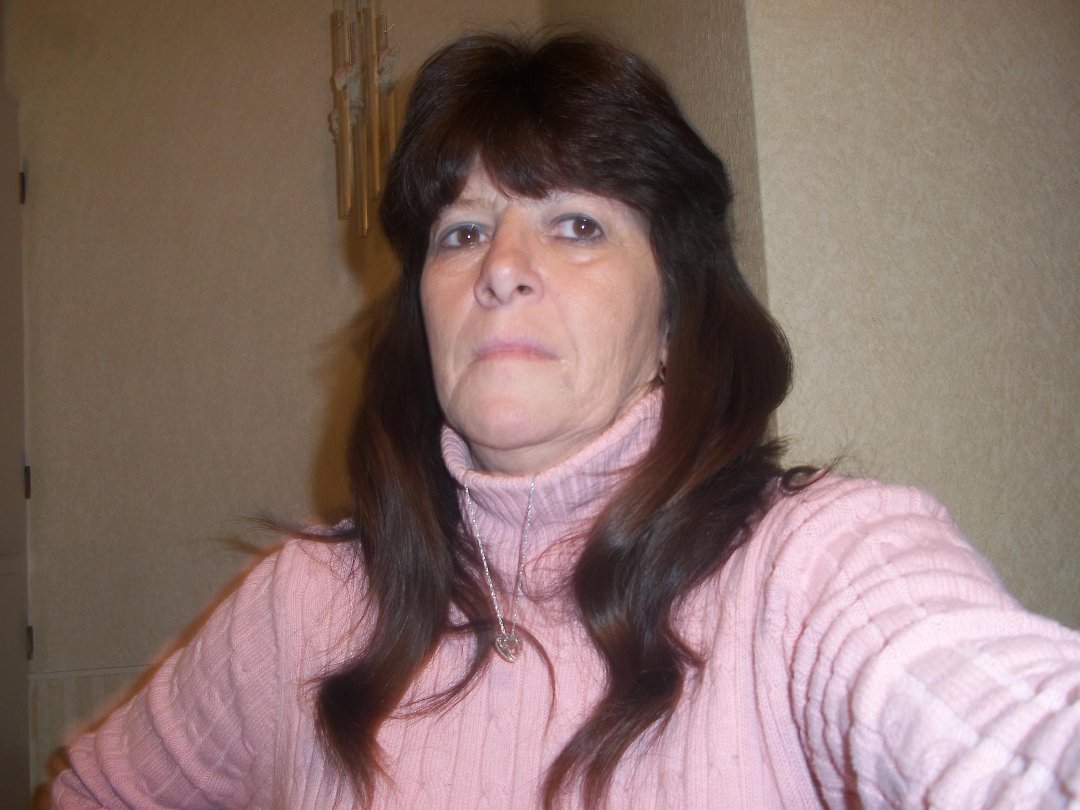 DORIS MARKELL's album, Profile Pictures