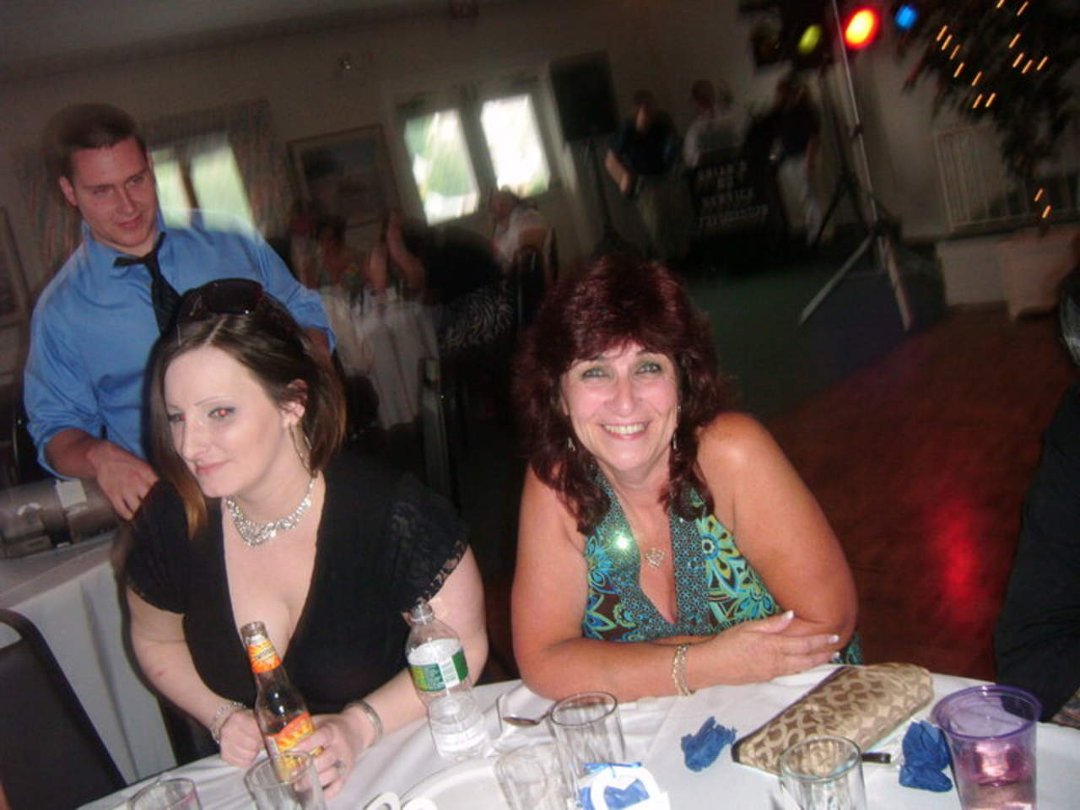 Loretto Brown's album, Profile Pictures