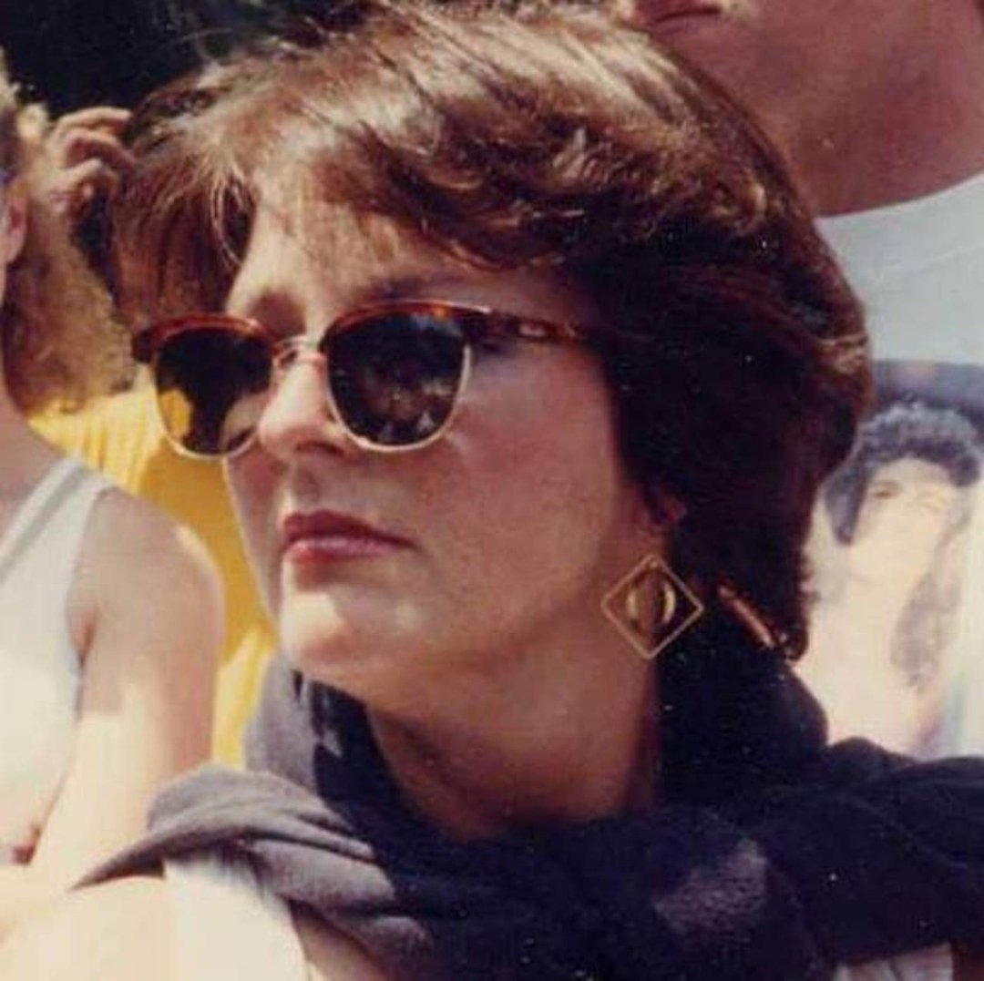 Marlene Davis' album, Profile Pictures