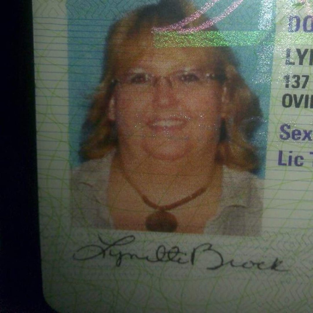 Lynette Brock's album, Profile Pictures