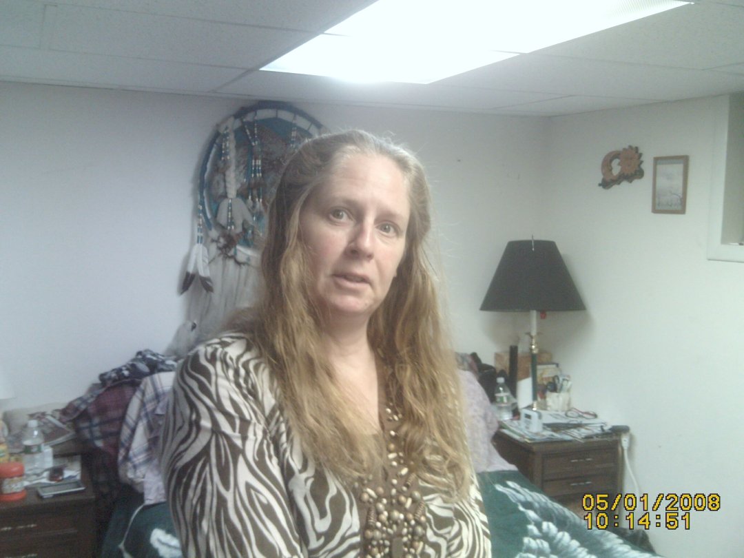 Robin Salinas' album, Profile Pictures