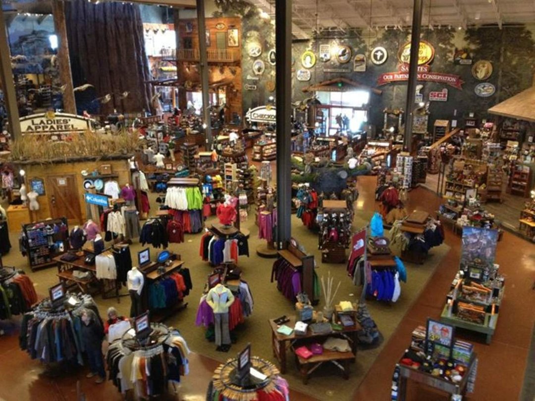 Alan Chun's album, Bass Pro Shops in Manteca