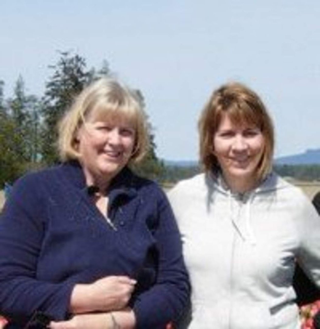 Sandra  Russell's album, Profile Pictures