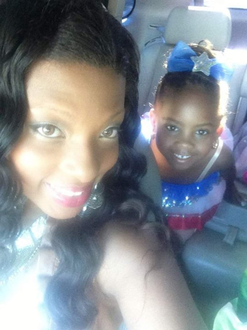 Aisha Adekunle's album, Mobile Uploads