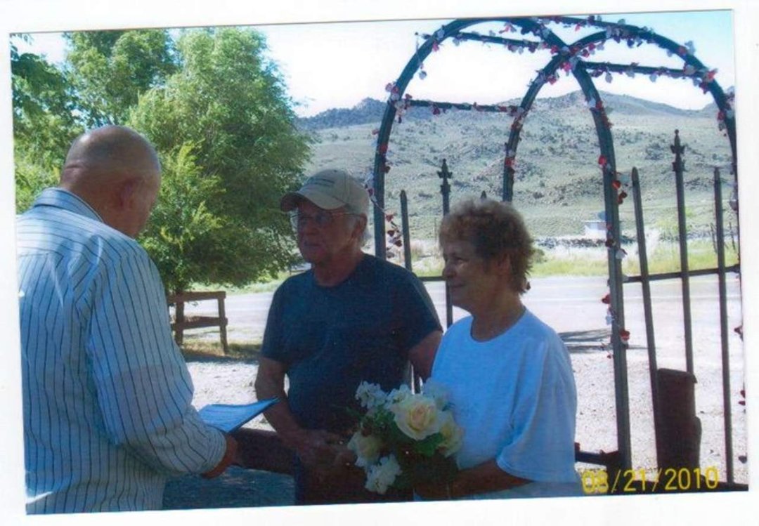 vanda cracraft's album, family 2010