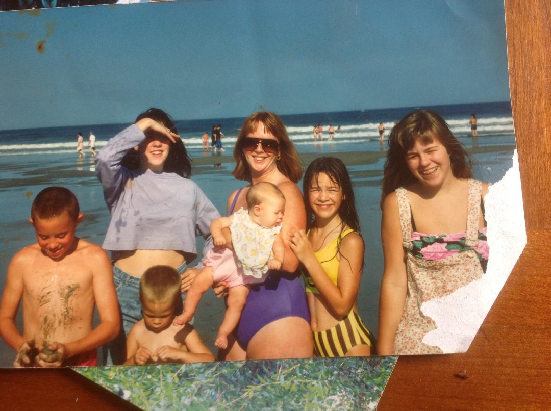 Cynthia DeLuca's album, Mobile Uploads