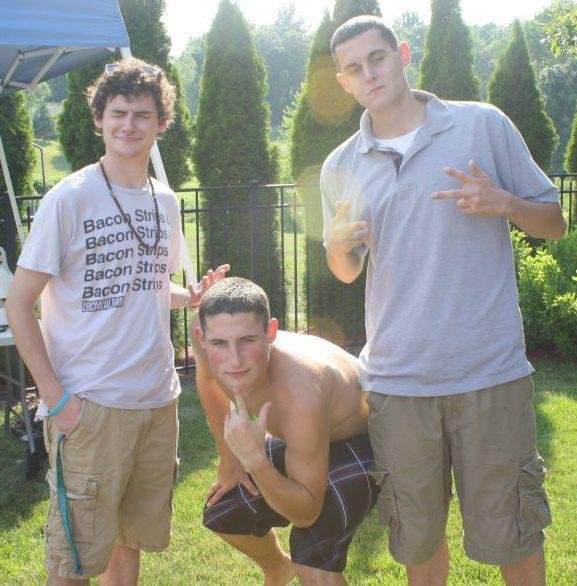 Derek Bombard's album, Profile Pictures