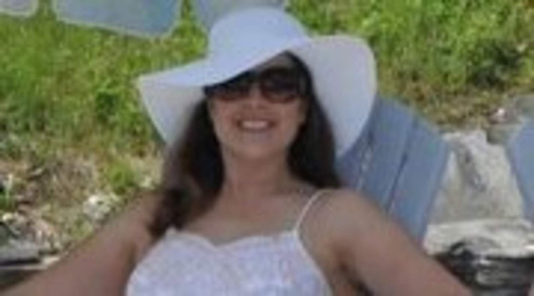 Deirdre Scarpulla's album, Profile Pictures