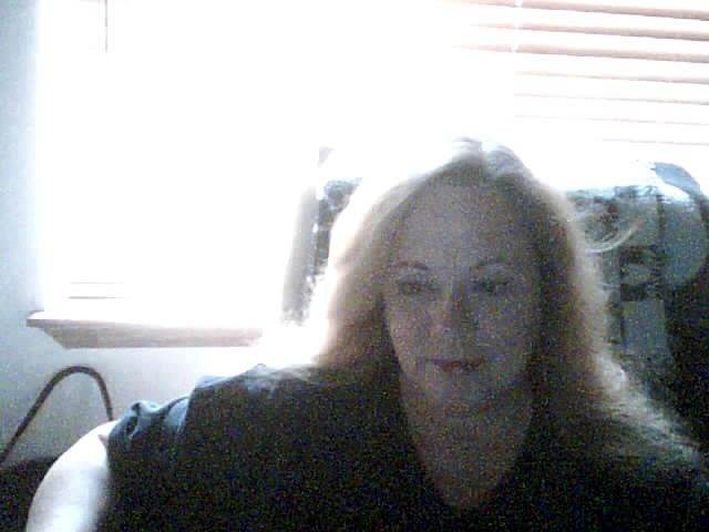 Leslie Robinson's album, Profile Pictures