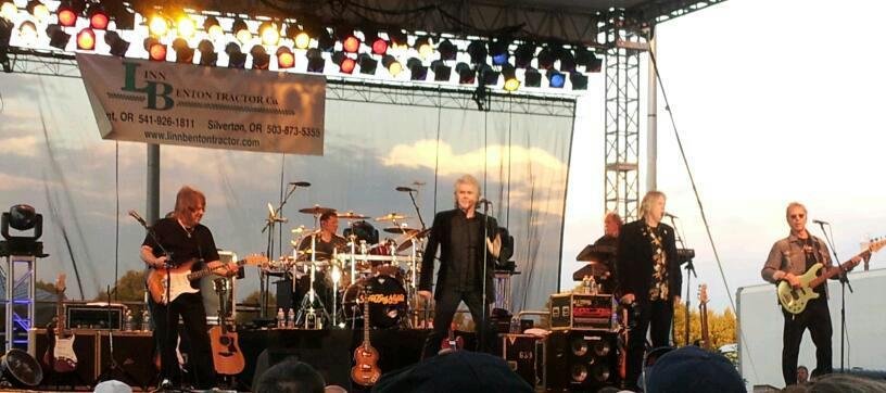 David Lee's album, Mobile Uploads