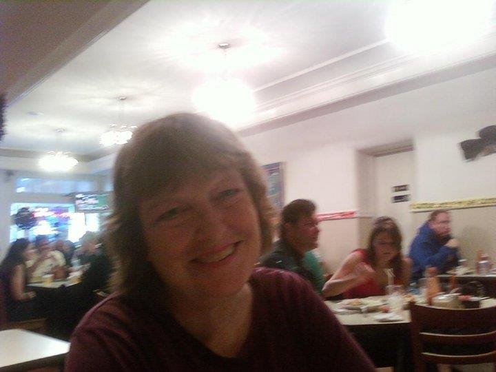 Ellen Richardson's album, Profile Pictures