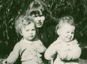 Eileen Sayler's album, Profile Pictures