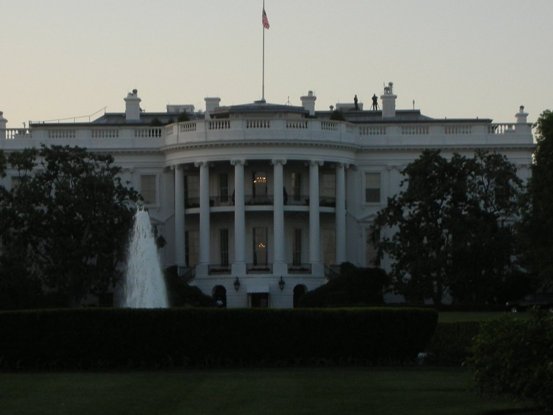 Pat McGlothlin's album, Washinton DC Sites