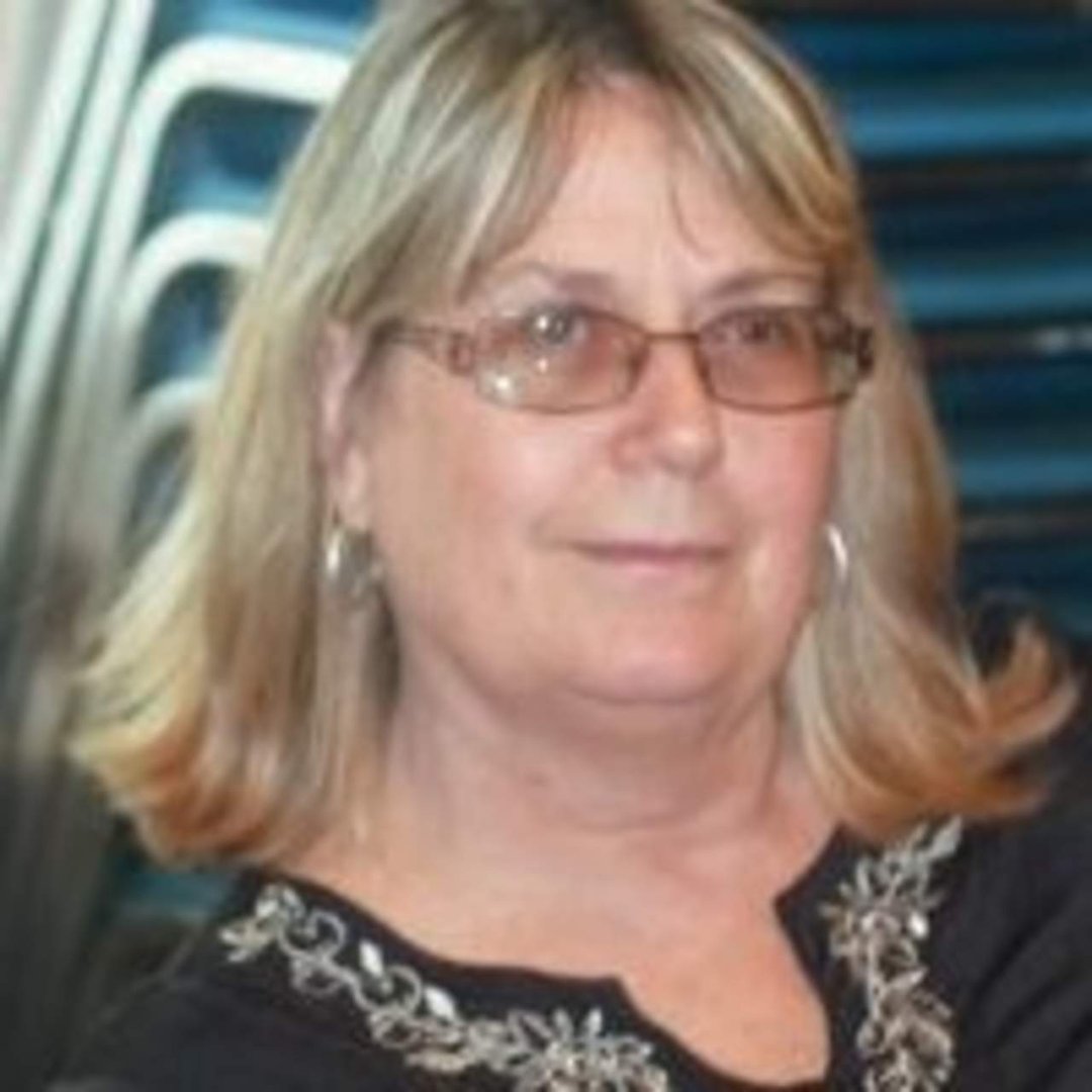 Edith Windrow's album, Profile Pictures