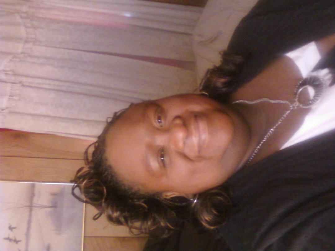 Victoria Bryant's album, Mobile Uploads