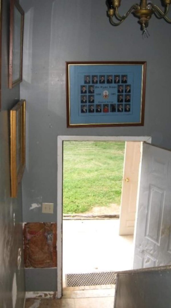 Neil Curtis' album, Phi Sig House Renovations July 2009