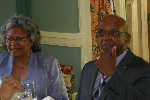 Ronald E. Taylor's album, Arthur Jr. & Simie Wedding Jun 19, 2010
