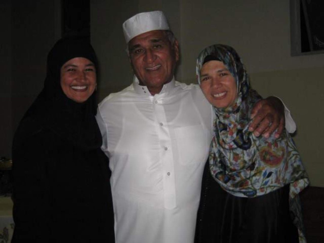 Asma Achmad's album, Oumies 70th bday