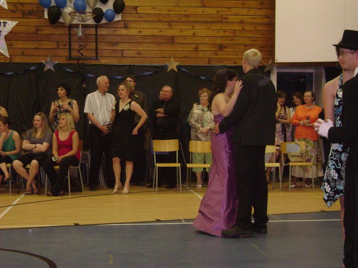 Ashley Thomas' album, Grad 2010