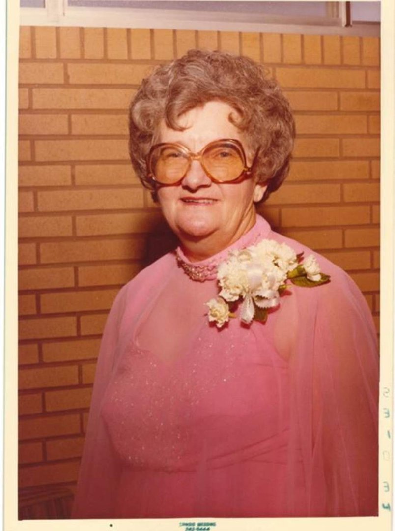 Ruth Lillvik's album, Profile Pictures