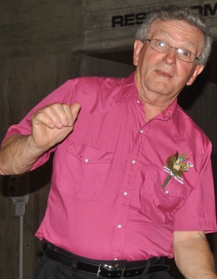 Lee Yates' album, Profile Pictures