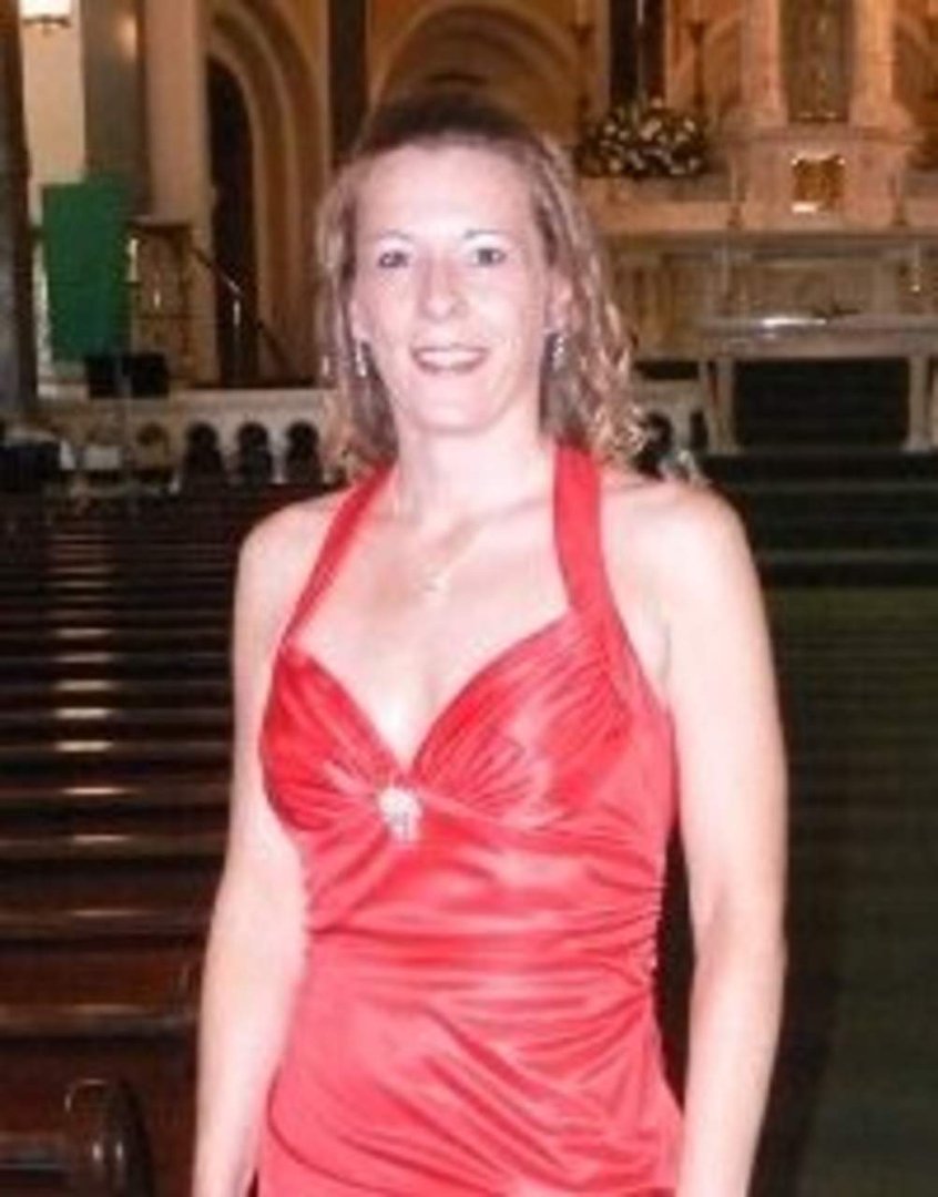 Joanne Eichmann's album, Profile Pictures