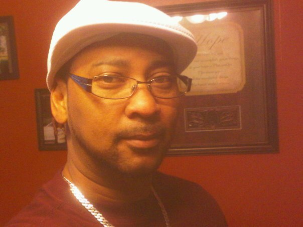 Thomas Allen's album, Mobile Uploads