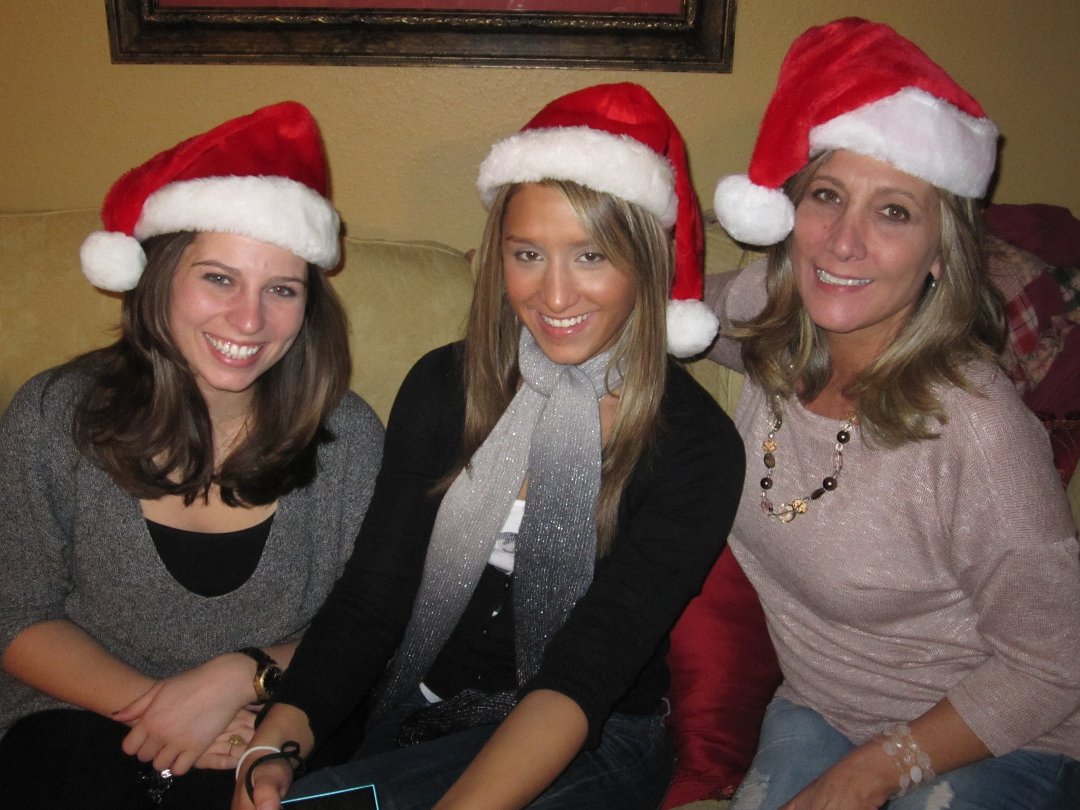 Kimberly Wolf's album, Christmas at Annette's 2010