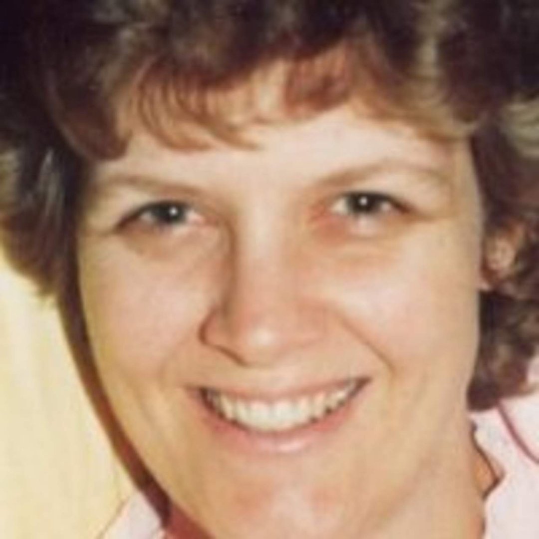 Sandra  Russell's album, Profile Pictures